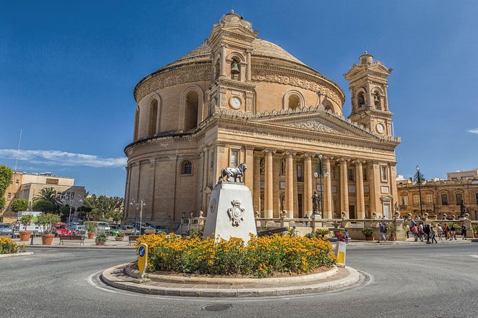 Mdina, Rabat, Dingli cliffs, San Anton gardens, Ta' Qali & Mosta guided tour - Dingli Cliffs photo stop: when 10 minutes is really a cue