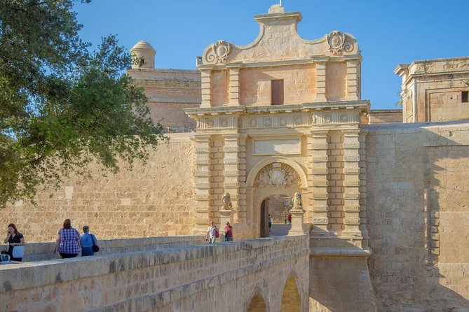 Mdina, Rabat, Dingli cliffs, San Anton gardens, Ta' Qali & Mosta guided tour - Pickup, timing, and group size: the part you should plan for