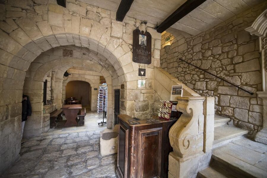 Mdina: The Mdina Experience Audio-Visual Show (Open Ticket) - Who should book this show, and who should skip it