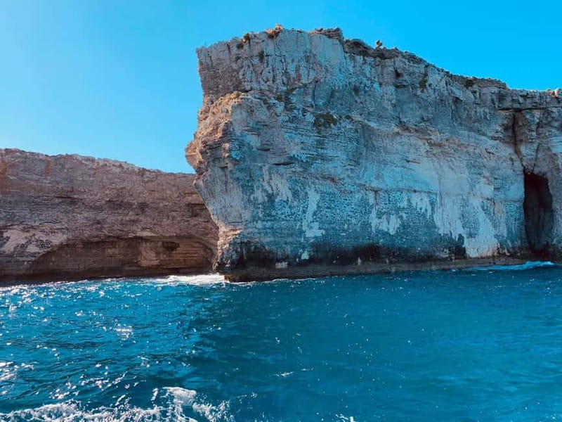 Mellieha: 1:00pm Speedboat round Comino Caves 2h Blue Lagoon - Drive-By Views You Should Watch, Not Just Film