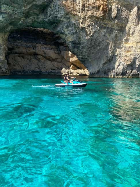 Mellieha: Comino and Blue Lagoon Jet Ski Safari Tour at 3 PM - Blue Lagoon swim and snorkel: where time actually matters