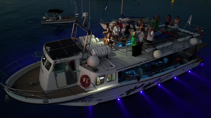 Mellieha: Comino, Crystal & Blue Lagoon 2 Bay Evening Cruise - Who Should Book This Cruise, and Who Might Want to Skip