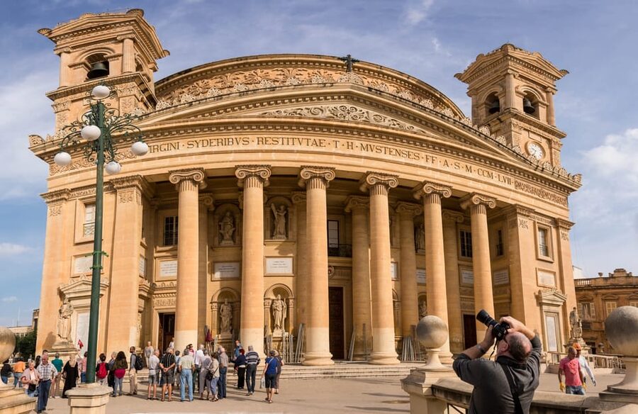 Mosta: City Highlights Tour with Buffet Lunch - Mosta in 3 Hours: How the Tour Actually Flows