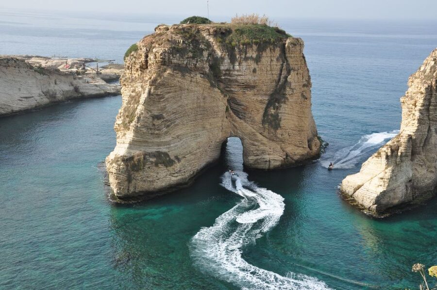 Private Boat Tour Experience with Blue Lagoon and Comino - Blue Lagoon: photos, a safety briefing, and time that doesn’t rush you