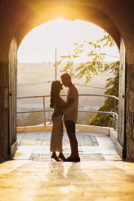 Private Couples Photoshoot in Malta - Posing help and comfort, even when you feel awkward in photos