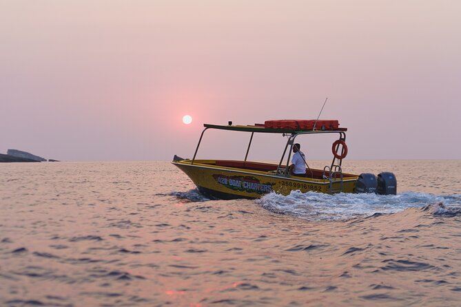 Private Speedboat 3hrs Blue Lagoon, Crystal Lagoon & Caves - Private 26-ft speedboat from Gozo: how the day really feels