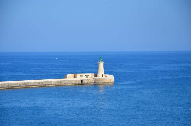 Private Tour in Malta (Private Driver) 6 Hours - The snack, Wi-Fi, and bottled water details that actually matter