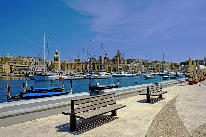 Private Walking Tour of Vittoriosa /3 Cities - World War II and the Great Siege, connecting stories to streets