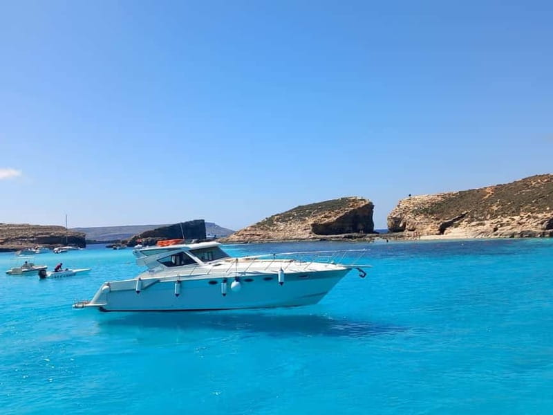 Private Yacht Charters around Comino & Blue Lagoon - The 4-hour rhythm: how you fit Comino, lagoons, and bays
