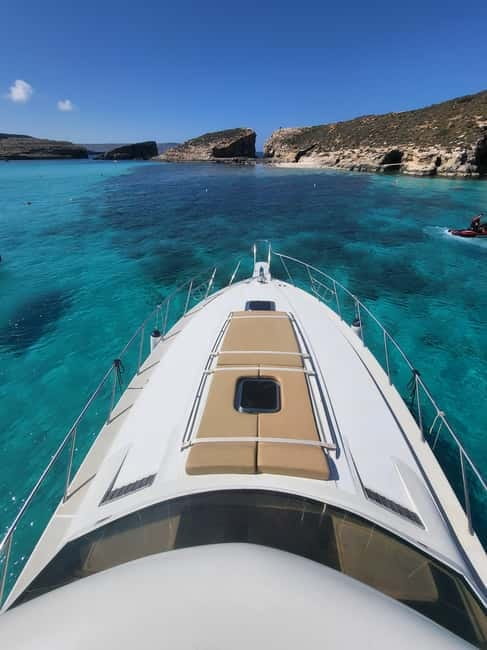Private Yacht Charters around Comino & Blue Lagoon - Where your charter starts: Cirkewwa (Malta) or Mgarr (Gozo)