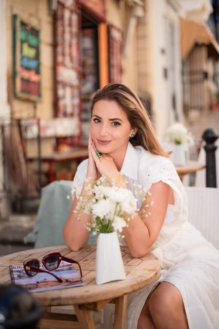 Professional Vacation photographer in Valletta Malta - Price and Group Size: What You’re Really Paying For