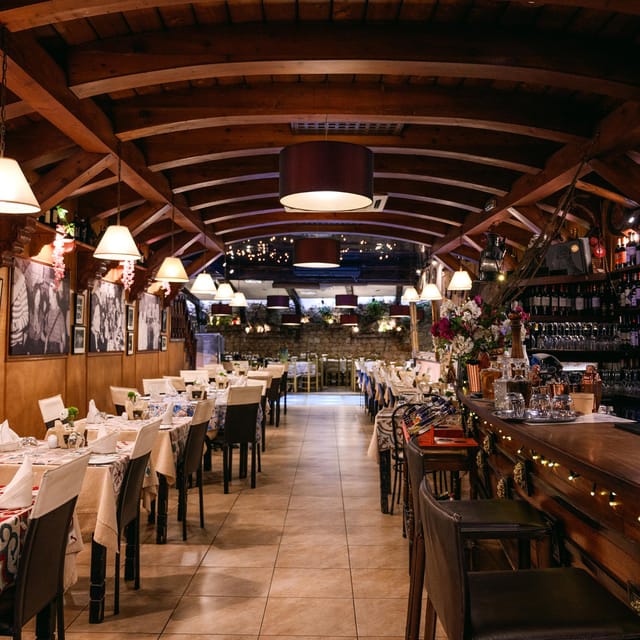 SATURGROOVE at Ta' Marija - Maltese Dinner Disco Experience! - Practical Tips for a Smooth Ta’ Marija Evening