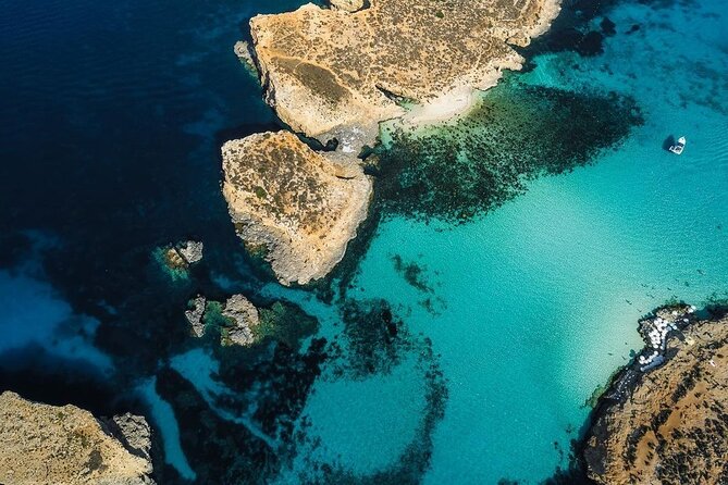 Snorkeling in Blue Lagoon Beaches and Bays Trip Comino - San Niklaw Bay: nice finish, but aim your priorities