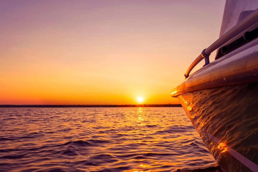 St. Julian's: Comino Blue Lagoon Sunset Cruise by Speedboat - The Speedboat Ride: Fast, Fun, and Potentially Bumpy
