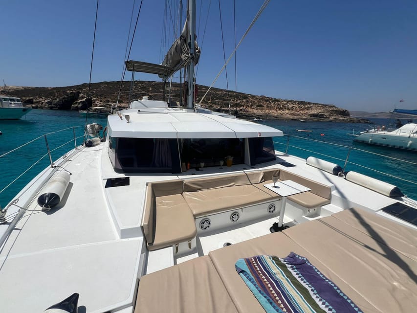 St. Paul's Bay: Half-Day Luxury Catamaran Tour with Drinks - Santa Maria Caves: A Quick Stop That’s All About The View