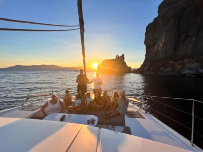 Half-Day Luxury Catamaran Tour with Drinks
