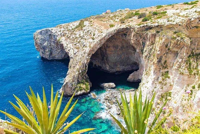 The Malta Experience Private Tour - Discover Malta - Ghajn Tuffieha Bay: your beach break, with a famous-name coastline