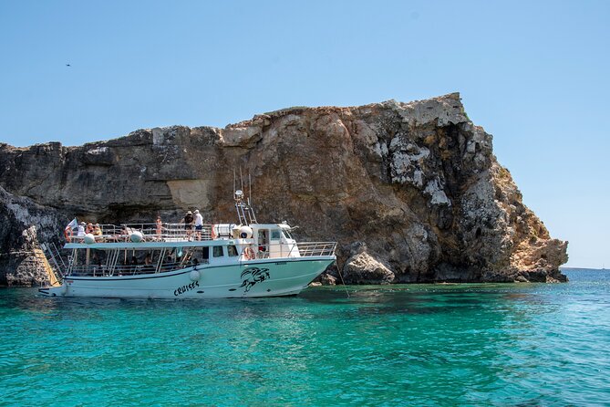 Three Bay Cruise Including Blue Lagoon from Mellieha - The return route: Santa Maria Caves and Elephant Head views