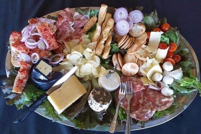 Tour of Malta (Private Driver) Including Lunch Platter & Wine in the countryside - The countryside lunch platter and unlimited wine: why this part matters