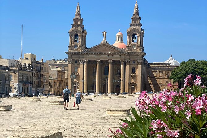 Valletta Food Tour - Eat like a local - Guides like Julia and Matthew, and the kind of interaction you get