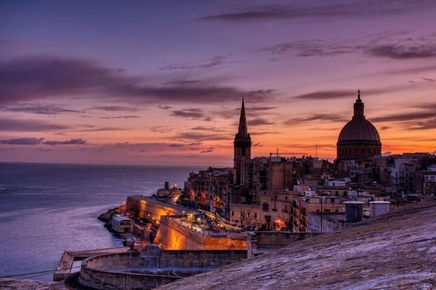 Valletta: Guided Walking Tour - Auberge d’Italie: turning Knights of Malta legends into architecture