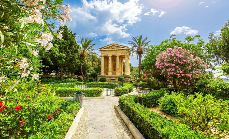 Valletta: Guided Walking Tour with Optional Cathedral Tour - Upper Barrakka Gardens: The View Stop That Gives the Tour Its Payoff