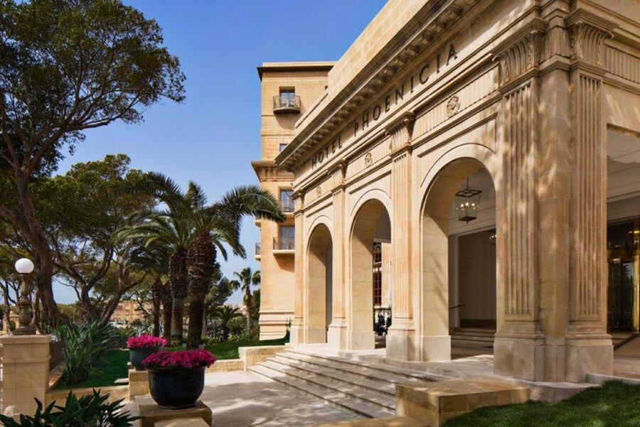 Valletta: Half-Day City Discovery Walking Tour - Triton’s Fountain to Castile and the Knight-Era Landmarks