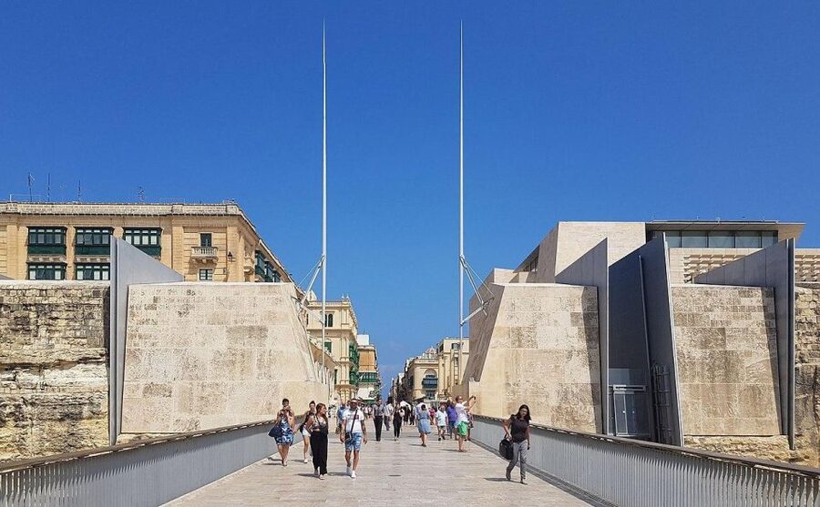 Valletta: Half-Day City Discovery Walking Tour - Upper Barrakka Gardens, Your Best Grand Harbour Moment