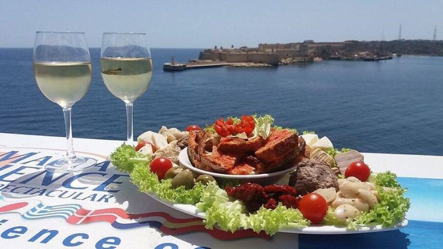 Valletta: Half-Day City Discovery Walking Tour - Meeting at Phoenicia Malta, Then Getting Your Bearings