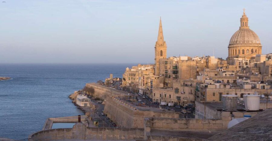 Valletta & Mdina: Private Tour - Mdina on a hill: walled-city views and the Citta Notabile story