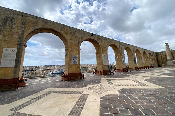 Valletta Private Walking Tour - Auberge dItalie and the Museum of Fine Arts: A Quick Stop, Optional Tickets