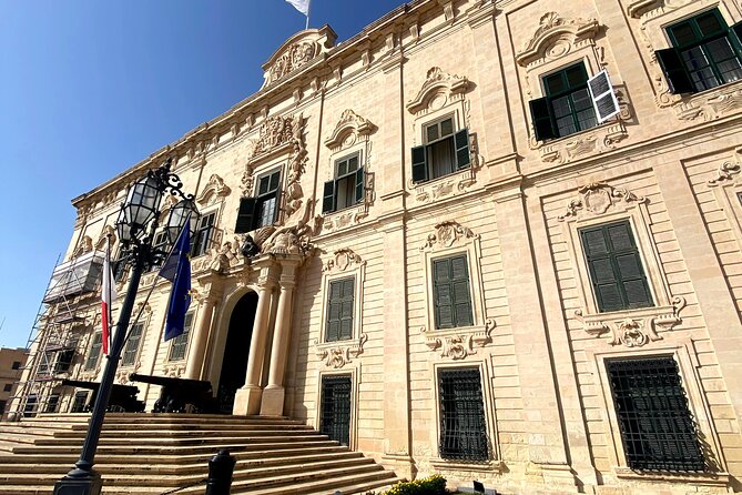 Valletta Private Walking Tour - Palazzo Parisio: One Building, Big Name Association