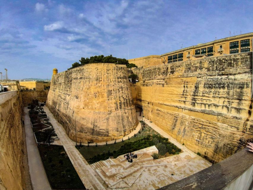 Valletta: Self-Guided Historical Walking Tour (Audio Guide) - Who should book this audio tour in Valletta