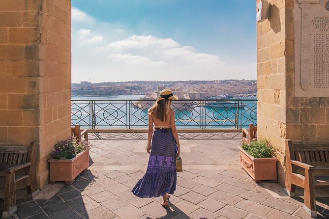 Valletta (UNESCO) guided tour, Malta Experience (included), Cathedral (optional) - Upper Barrakka Gardens: Your First Grand Harbour View